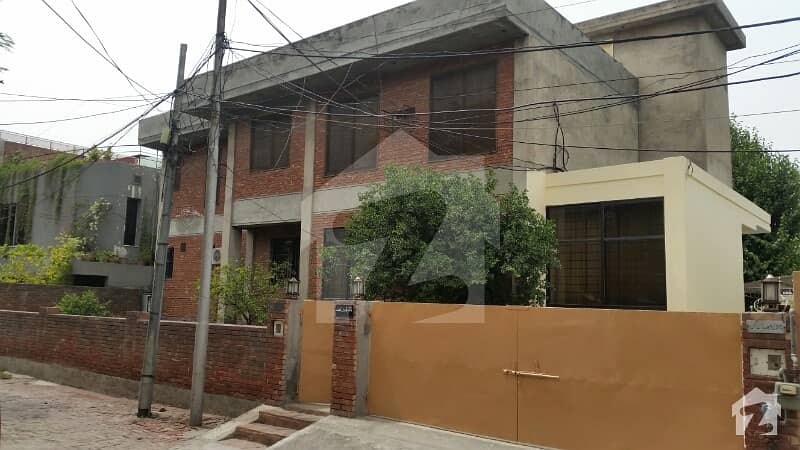 Luxury Double Storey House Is Available For Rent