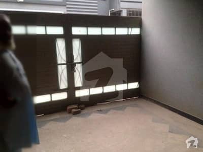 Royal Avenue - Double Storey 5 Marla House For Rent Royal Avenue - Double Storey 5 Marla House For Rent
