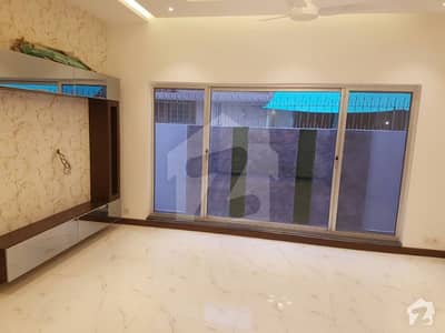 10 Marla House For Rent In Dha Phase 6 D Block 10 Marla House For Rent In Dha Phase 6 D Block