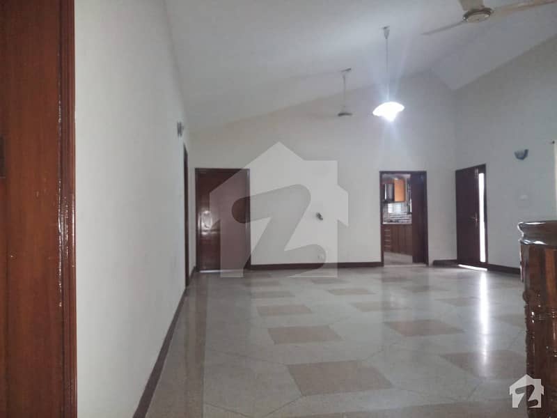 Khayaban E Qasim Slightly Used 1st Floor Portion For Rent In Defence Phase Viii
