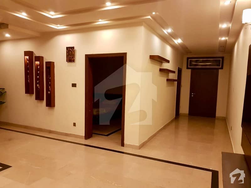 ڈی ایچ اے فیز 5 ڈیفنس (ڈی ایچ اے) لاہور میں 4 کمروں کا 10 مرلہ مکان 1. 1 لاکھ میں کرایہ پر دستیاب ہے۔