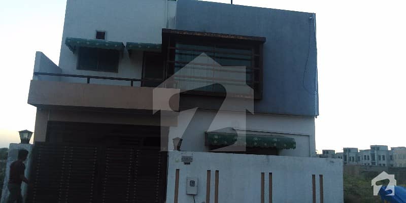 Bahria  Town Phase 8 E4 6 Marla  House For Sale