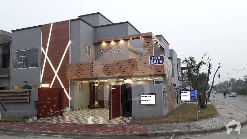 Corner 14 Marla Brand New Luxurious Bungalow For Sale In Bahria Town
