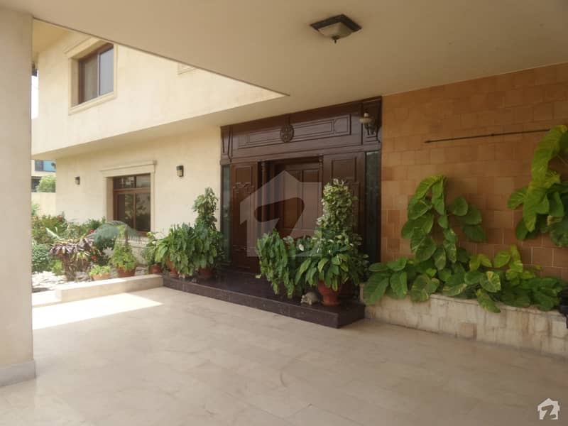 100% Owner Build Well Maintained Bungalow For Sale At Very Prime Location Of DHA Phase 2