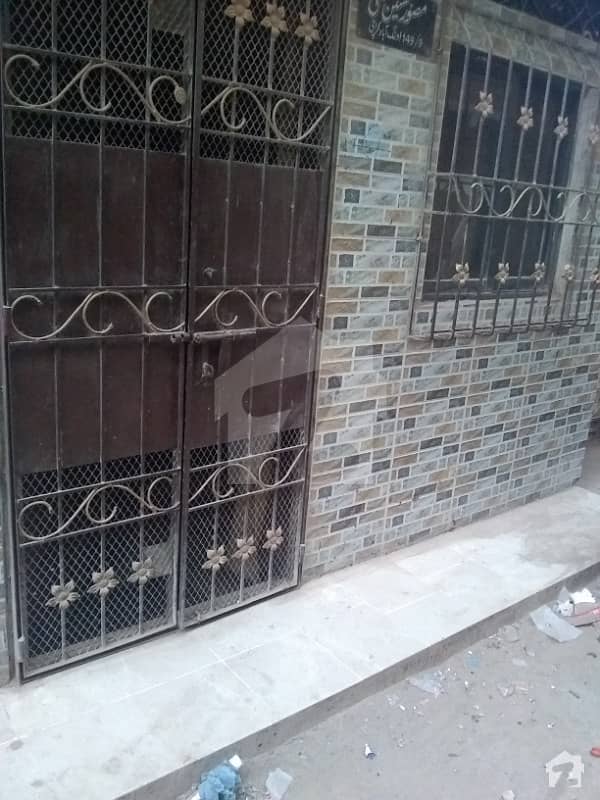 ناظم آباد کراچی میں 6 کمروں کا 3 مرلہ مکان 70 لاکھ میں برائے فروخت۔