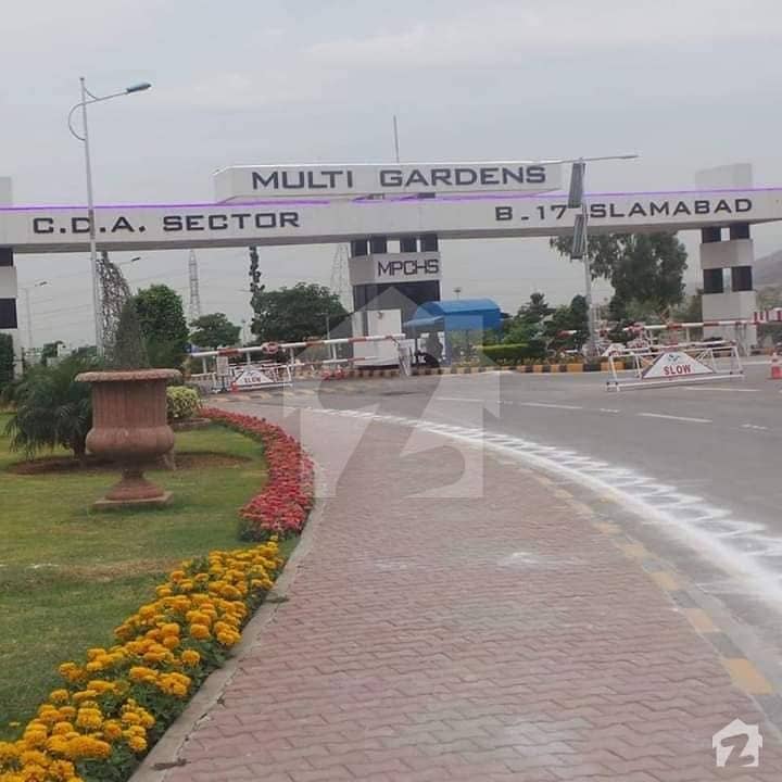 B 17 Multi Garden sector islamabad F Block 5 Marla 28 Lac TO 38 Lac depend on loction plots available