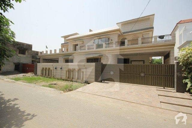 16 Marla Brand New House for Rent in Cant