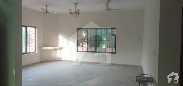 Hot Location 10 Marla Fully House For Rent In Dha Phase 4 Hot Location 10 Marla Fully House For Rent In Dha Phase 4