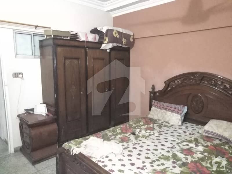 4 Room Flat For Rent
