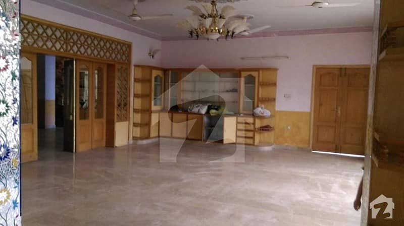 شاہ پور اسلام آباد میں 5 کمروں کا 1.5 کنال مکان 60 ہزار میں کرایہ پر دستیاب ہے۔