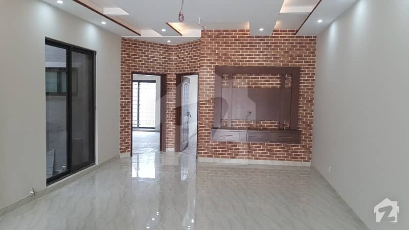 85 Marla Brand New House For Sale In Khuda Bux Colony Airport Road