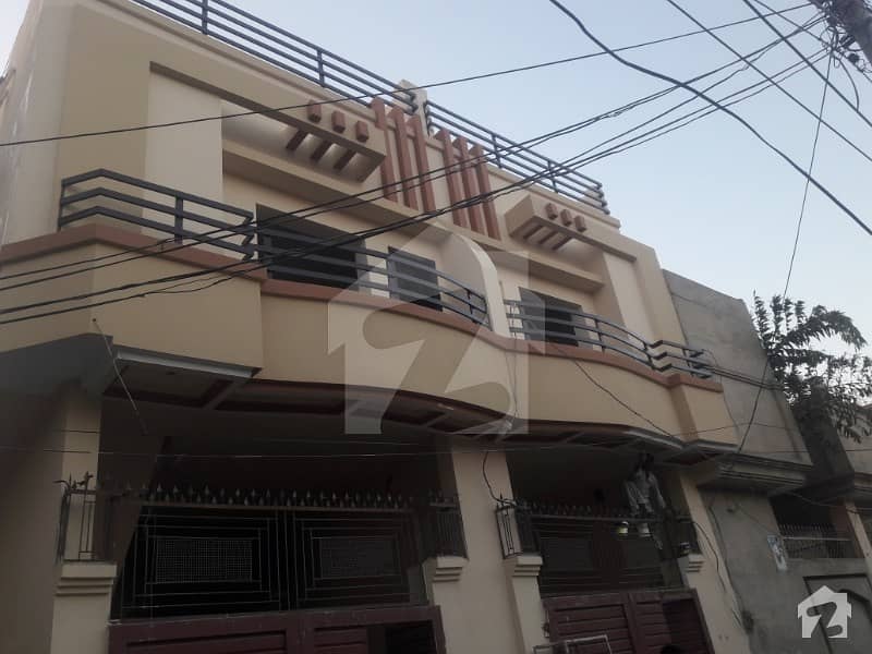 3 Storey House 3 Bed 1 Kitchen 1 Garage 1 Drawing Room Top Storey Hall And Open Area