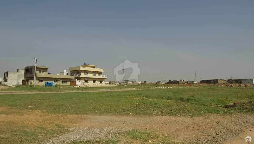 Commercial Plot Is Available For Sale In Roshan Pakistan