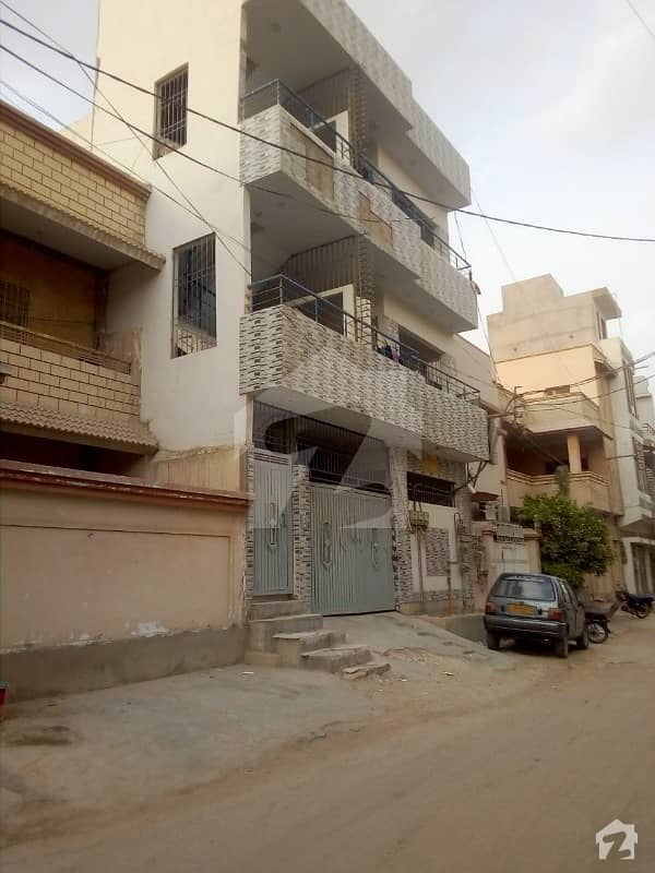 House For Sale   At Gulistan-E-Jauhar Block 5   Near Batool Hospital