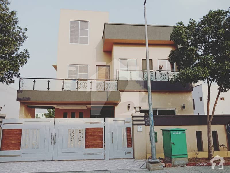 10 Marla House For Sale In Janipar Block Sector C Bahria Town Lahore