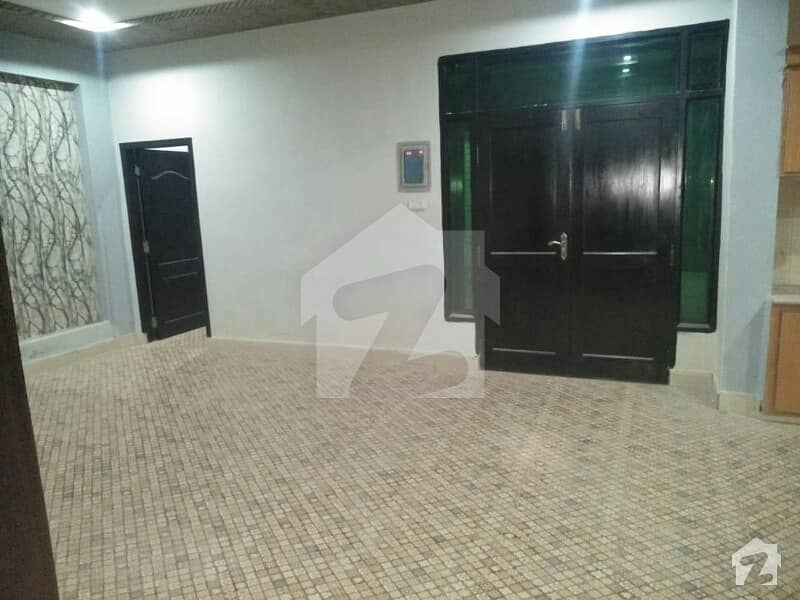 7 Marla Ground Floor  For Rent In Al Majeed Paradise Rafi Qmar Rod Bahawalpur