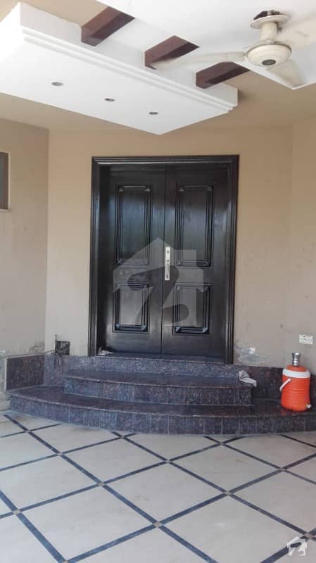 Kanal Owner Build Bungalow For Sale Ph 1 Dha Lahore Near Masjid Chowk National Hospital