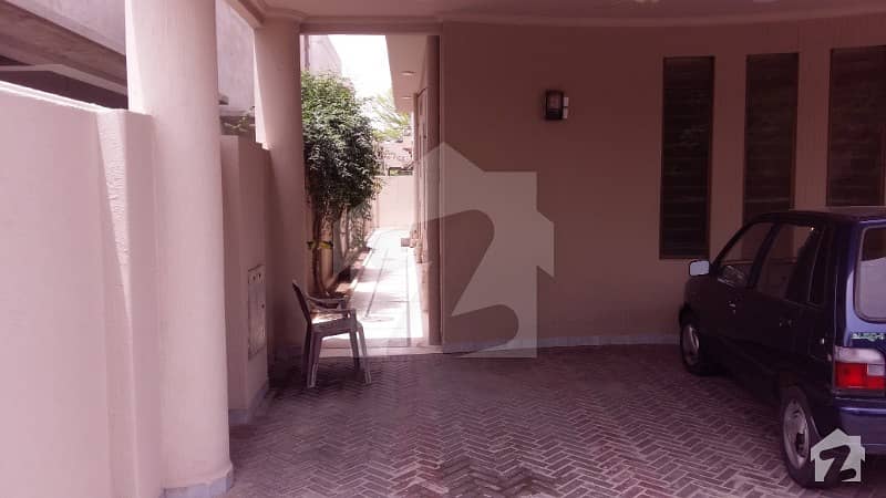 1 Kannal Luxury House Available For Rent In Dha Phase 5