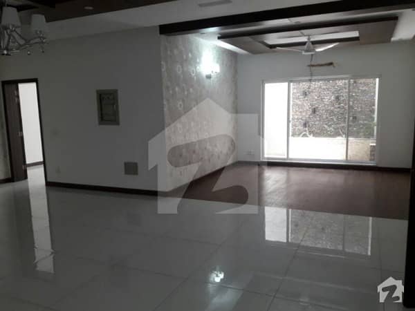 10 Marla Bungalow For Rent In Dha Phase 5 A Block