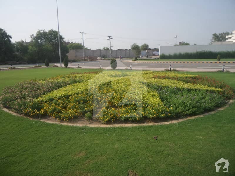 500 Sq Yard Plot File Is For Sale For Sale In Dha Gujranwala