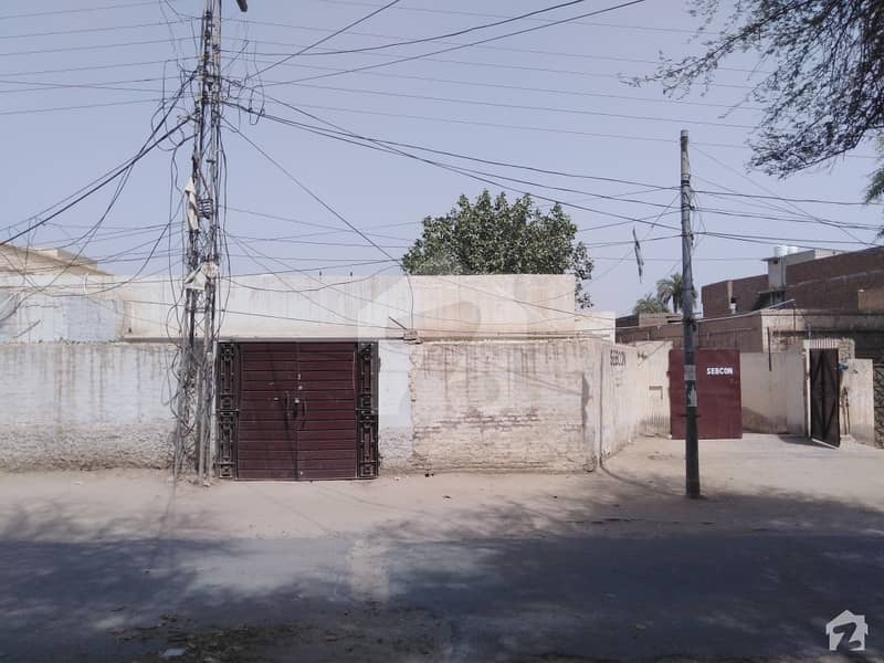 10 Marla Single Storey House For Sale