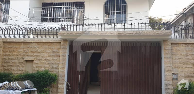 250 Sq Yard Town House Is Up For Rent In Clifton Block 9 Karachi