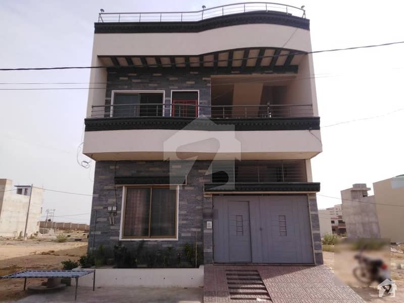 Ground + 1 Floor House Is Available For Sale In Punjabi Saudagran Society