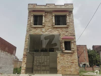 Well-Built House Available in Good Location Well-Built House Available in Good Location