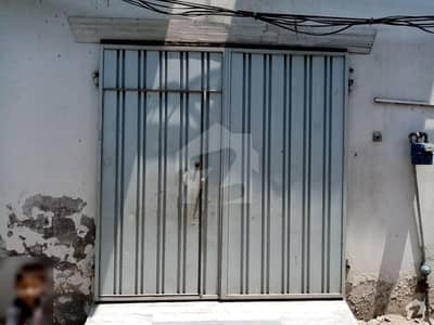 Here Is A Good Opportunity To Live In A Well-Built House Here Is A Good Opportunity To Live In A Well-Built House
