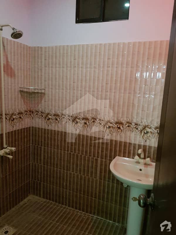 The Best House For Living Purpose GulshaneIqbal Block 13D2