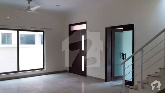 12 Marla Beautiful House M1 12 Marla Beautiful House M1