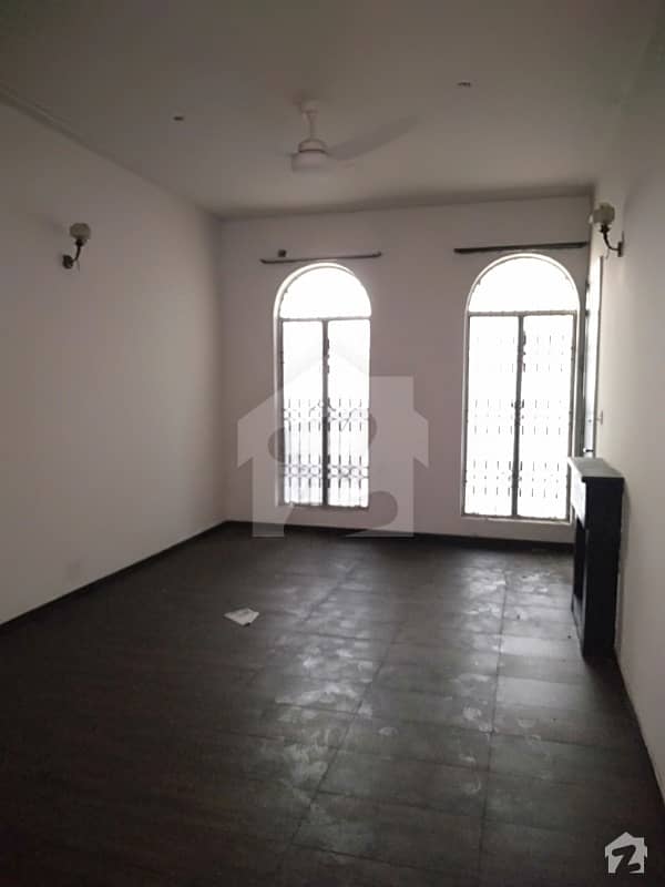 1 Kanal House With Excellent Accommodation In Dha Phase 1 Block P Lahore