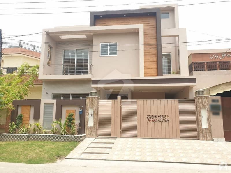 12 Marla Ultra Modern House Solid Construction Canal Road Approach