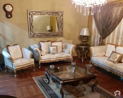 1 Kanal Very Very Hot Location Near Main Boulevard Owner Build Solid Construction 1 Kanal Very Very Hot Location Near Main Boulevard Owner Build Solid Construction