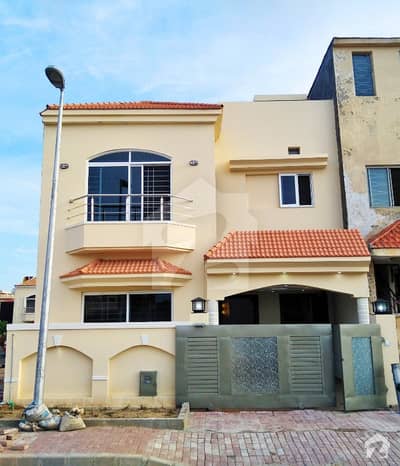 Luxury Double Unit Attractive House Luxury Double Unit Attractive House