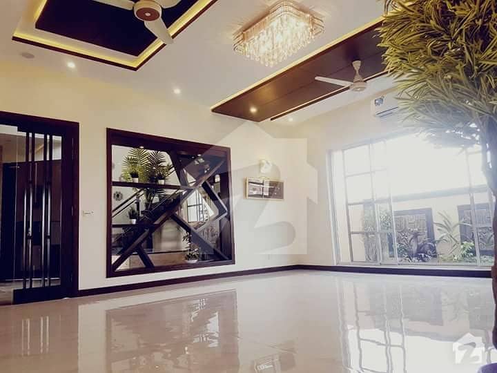 1 Kanal Luxurious Bungalow For Rent Located Dha Phase 5 A Block