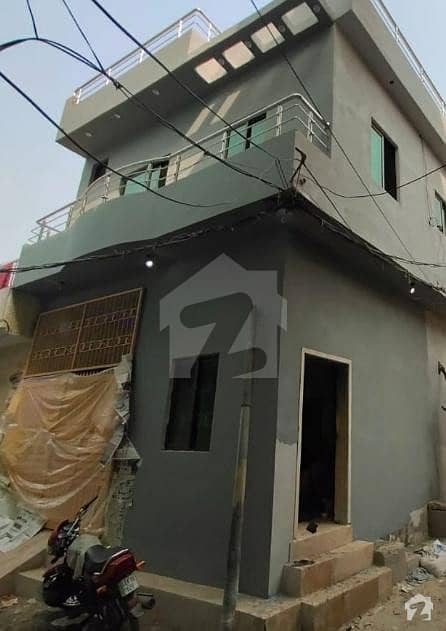 شوکت ٹاؤن لاہور میں 3 کمروں کا 2 مرلہ مکان 65 لاکھ میں برائے فروخت۔