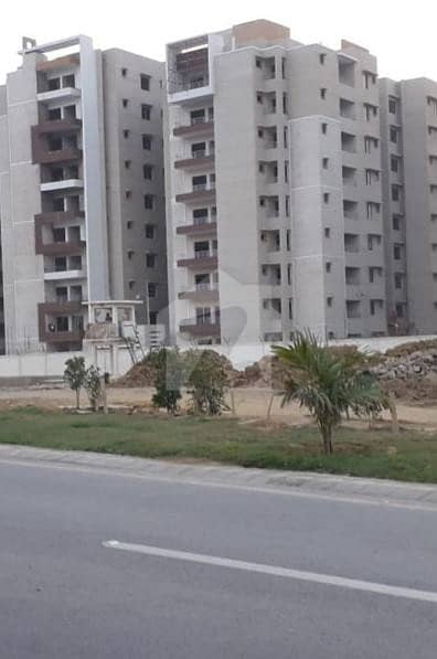 نیوی ہاؤسنگ سکیم کارساز کراچی میں 5 کمروں کا 1.02 کنال فلیٹ 9.5 کروڑ میں برائے فروخت۔