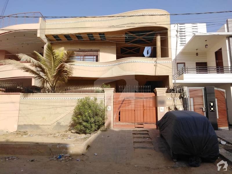 نارتھ ناظم آباد ۔ بلاک ایل نارتھ ناظم آباد کراچی میں 6 کمروں کا 12 مرلہ مکان 3.5 کروڑ میں برائے فروخت۔