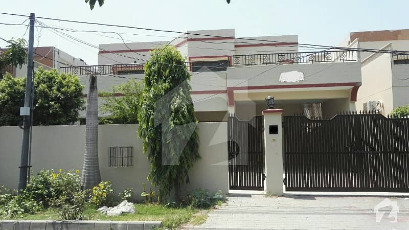 1 Kanal Corner Brig House For Sale In Askari 8 - Near Nishat Colony Lahore Cantt