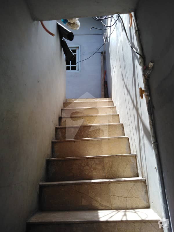 House Is Available For Sale Akhtar Colony, Jamshed Town, Karachi