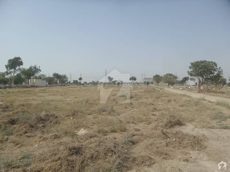 Plot Is Available For Sale In Gulshan-e-usman