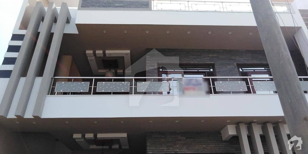 گلشنِ معمار گداپ ٹاؤن کراچی میں 3 کمروں کا 10 مرلہ مکان 2. 35 کروڑ میں برائے فروخت۔