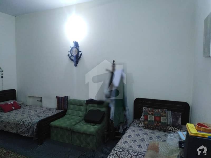 تہکل پشاور میں 7 کمروں کا 11 مرلہ مکان 3.5 کروڑ میں برائے فروخت۔