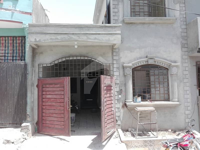 وکیل کالونی اسلام آباد ہائی وے راولپنڈی میں 2 کمروں کا 5 مرلہ مکان 55 لاکھ میں برائے فروخت۔