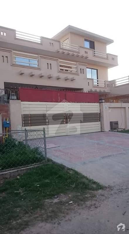 1 kanal newly built house available for rent