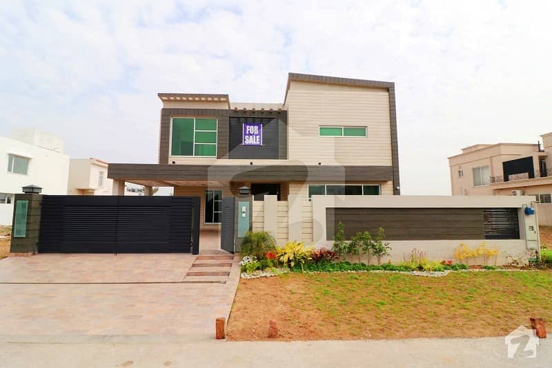 Syed Brothers Offer 1 Kanal Beautiful and Complete Double Unit House For Sale