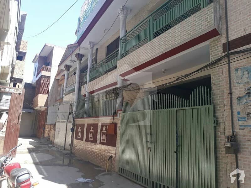 کے آر ایل روڈ راولپنڈی میں 8 کمروں کا 5 مرلہ مکان 1.4 کروڑ میں برائے فروخت۔