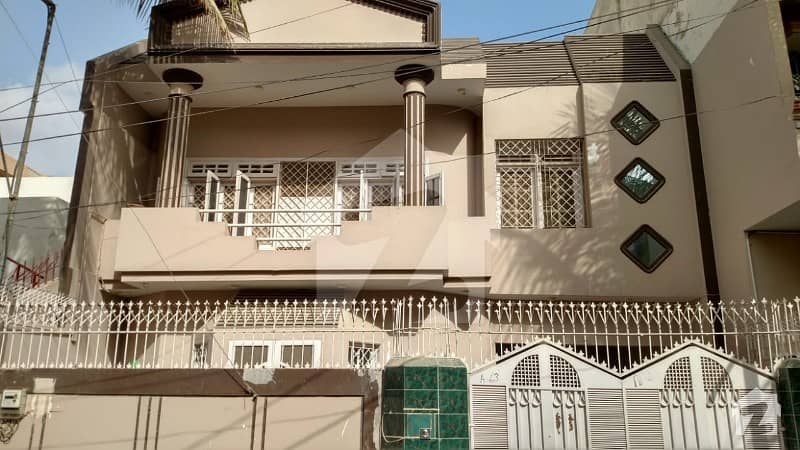 رحمان ولاز گلستانِ جوہر کراچی میں 5 کمروں کا 8 مرلہ مکان 2. 3 کروڑ میں برائے فروخت۔