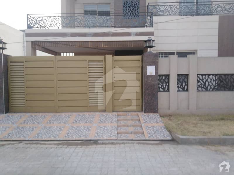 8 Marla Brand New House Is Available For Sale